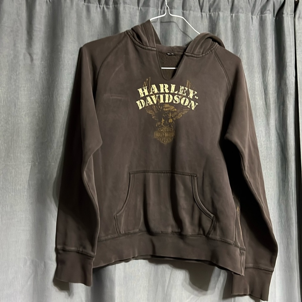 Harley-Davidson ladies Vintage sweatshirt. Size Large.